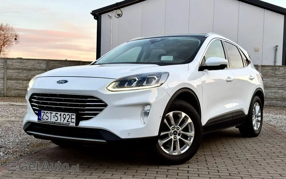 FORD Kuga 2.0 EcoBlue 4x4 TITANIUM