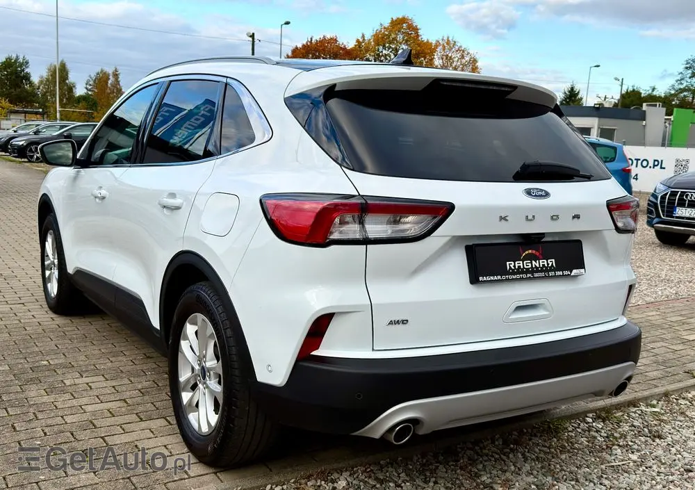FORD Kuga 2.0 EcoBlue 4x4 TITANIUM