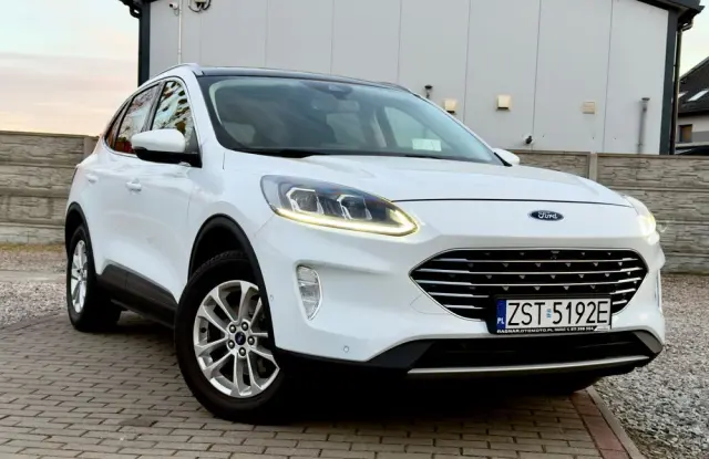 FORD Kuga 2.0 EcoBlue 4x4 TITANIUM