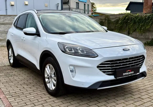 FORD Kuga 2.0 EcoBlue 4x4 TITANIUM