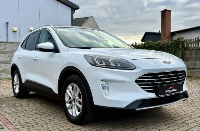 FORD Kuga 2.0 EcoBlue 4x4 TITANIUM
