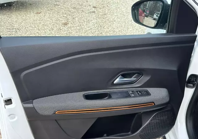 DACIA Sandero Stepway 1.0 TCe Expression