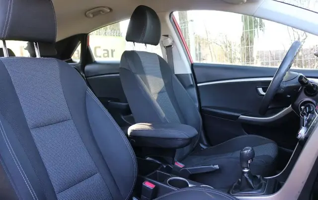 HYUNDAI I30 1.4 Classic