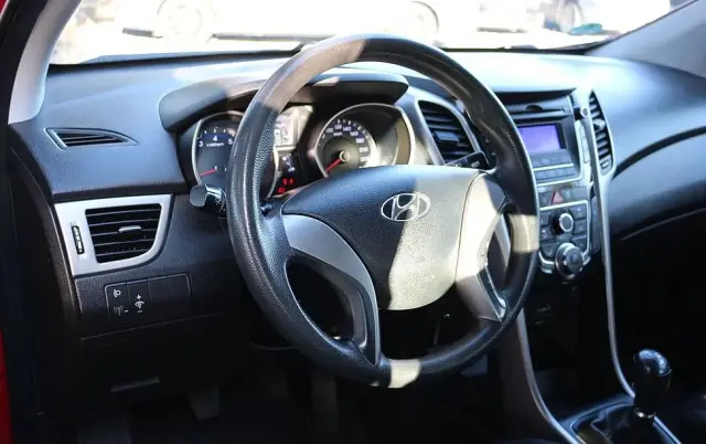 HYUNDAI I30 1.4 Classic