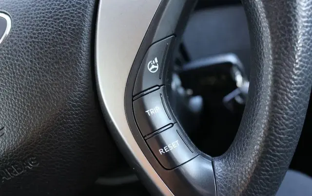 HYUNDAI I30 1.4 Classic