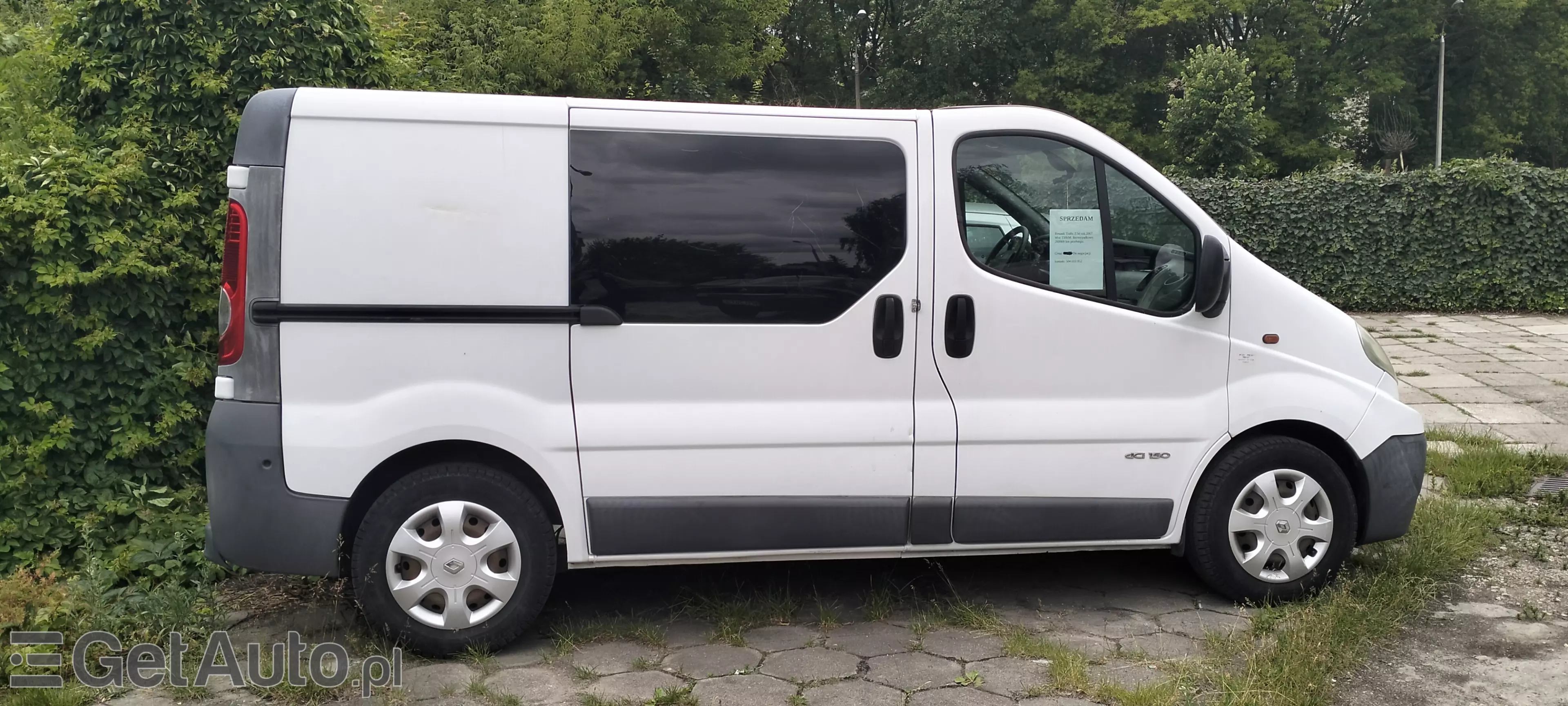 RENAULT Trafic 