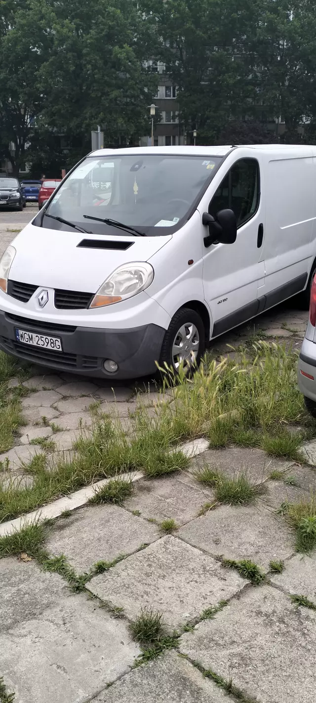 RENAULT Trafic 