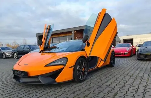 MCLAREN 540c 