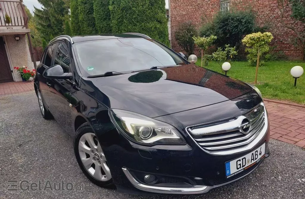 OPEL Insignia 