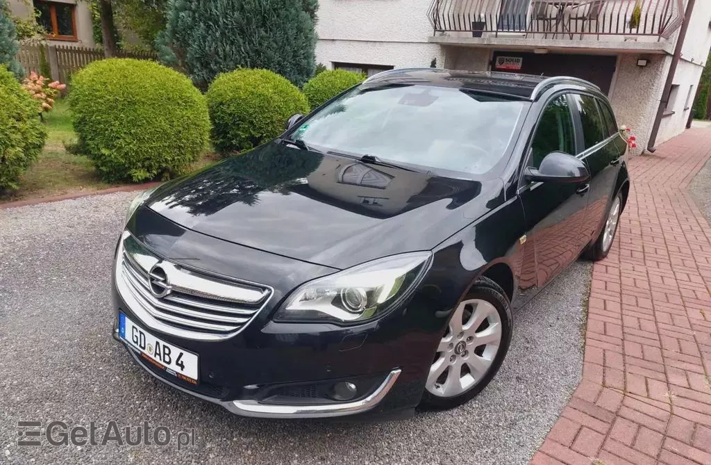 OPEL Insignia 
