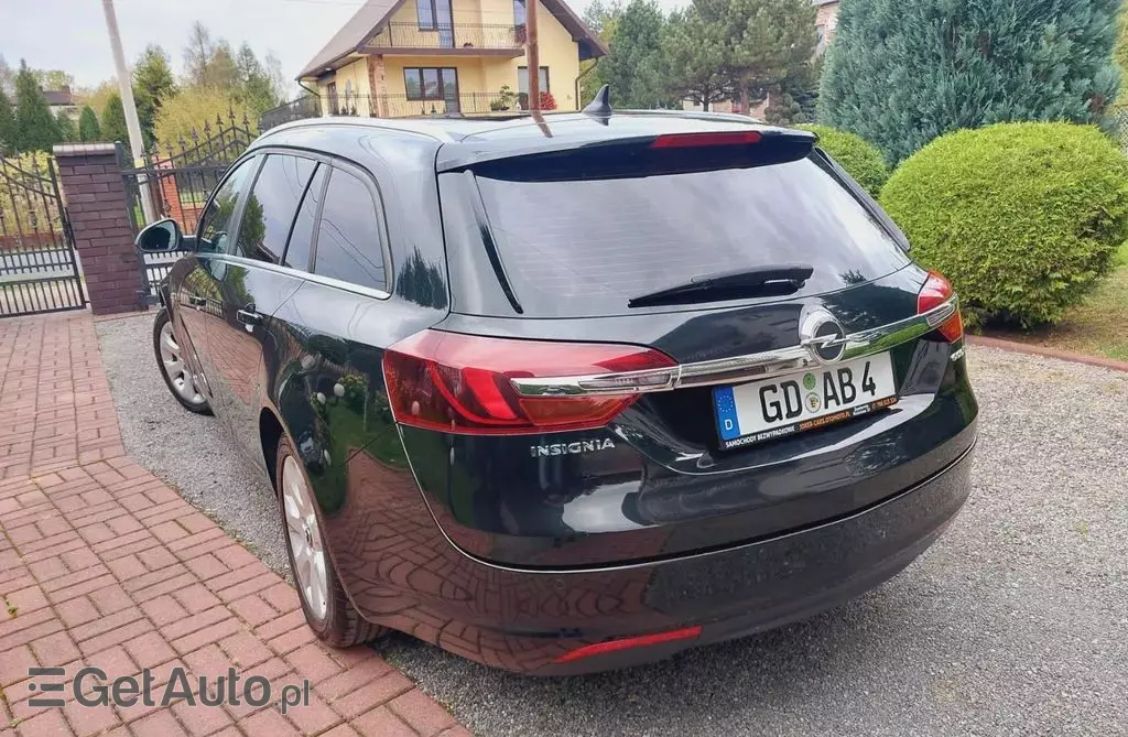 OPEL Insignia 