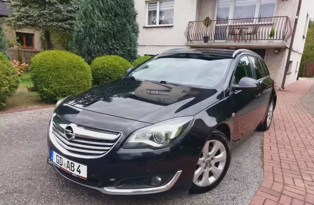 OPEL Insignia 