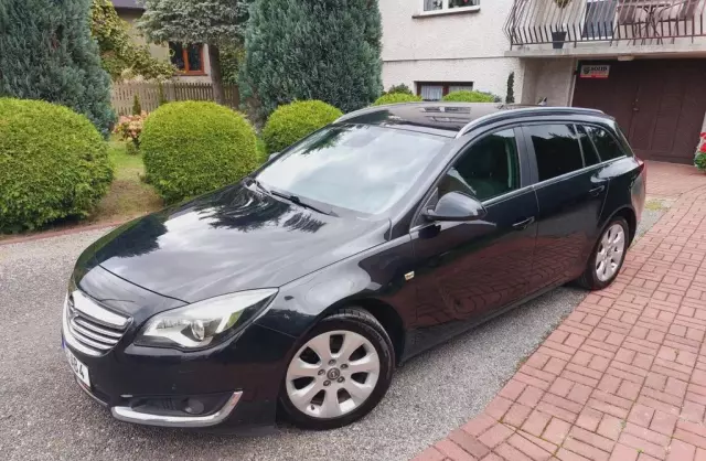 OPEL Insignia 