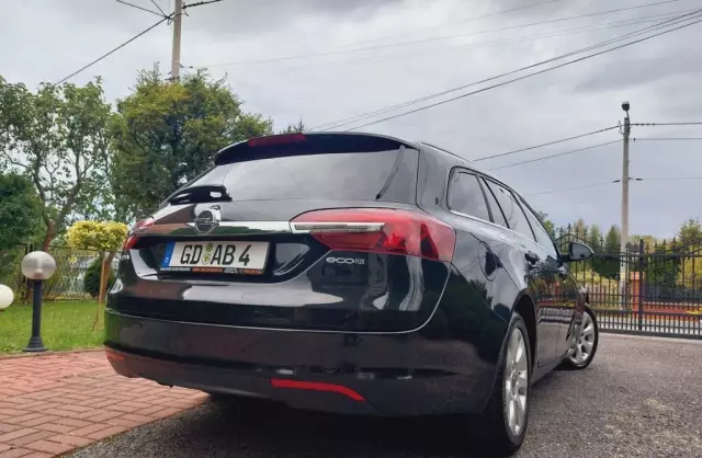 OPEL Insignia 
