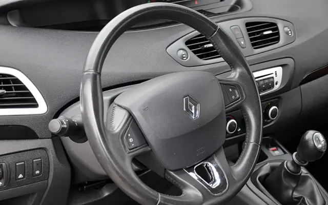 RENAULT Grand Scenic Gr 1.2 TCe Energy Life