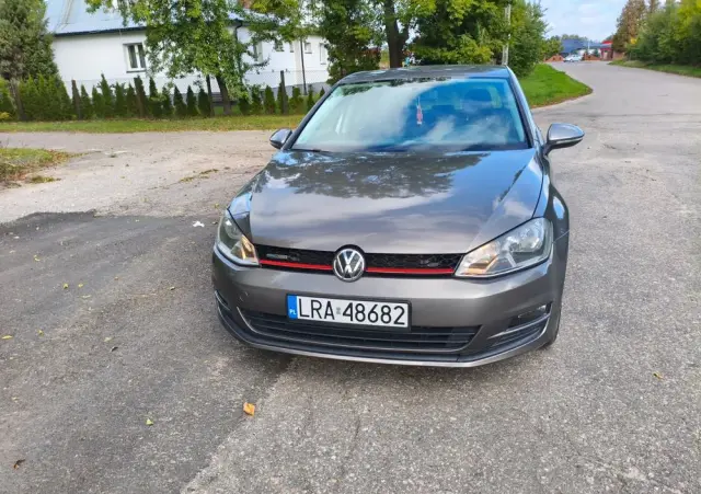 VOLKSWAGEN Golf VII 1.6 TDI BMT Highline