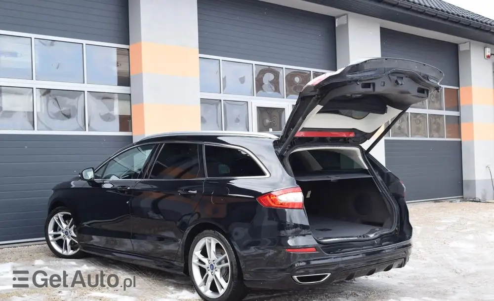 FORD Mondeo 2.0 TDCi Bi-Turbo PowerShift-Aut ST-Line