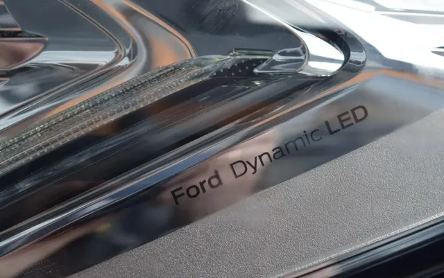 FORD Mondeo 2.0 TDCi Bi-Turbo PowerShift-Aut ST-Line