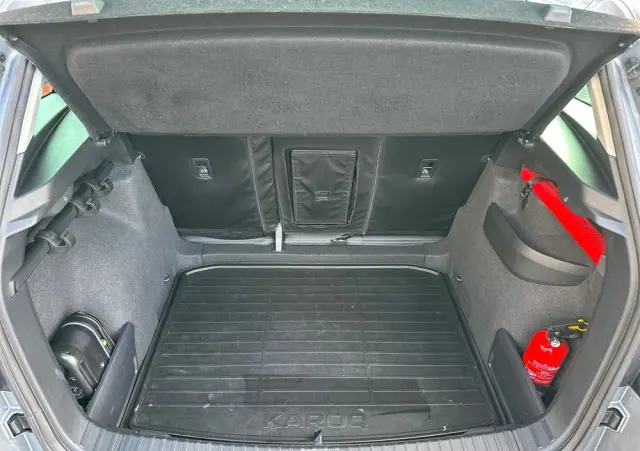 SKODA Karoq 1.6 TDI 4x2 Ambition DSG