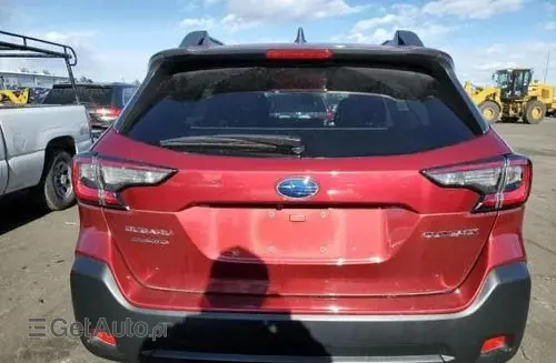 SUBARU Outback 