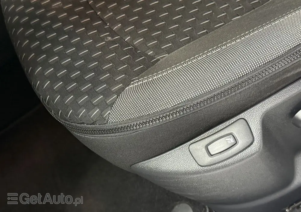 RENAULT Captur (ENERGY) TCe 90 INTENS