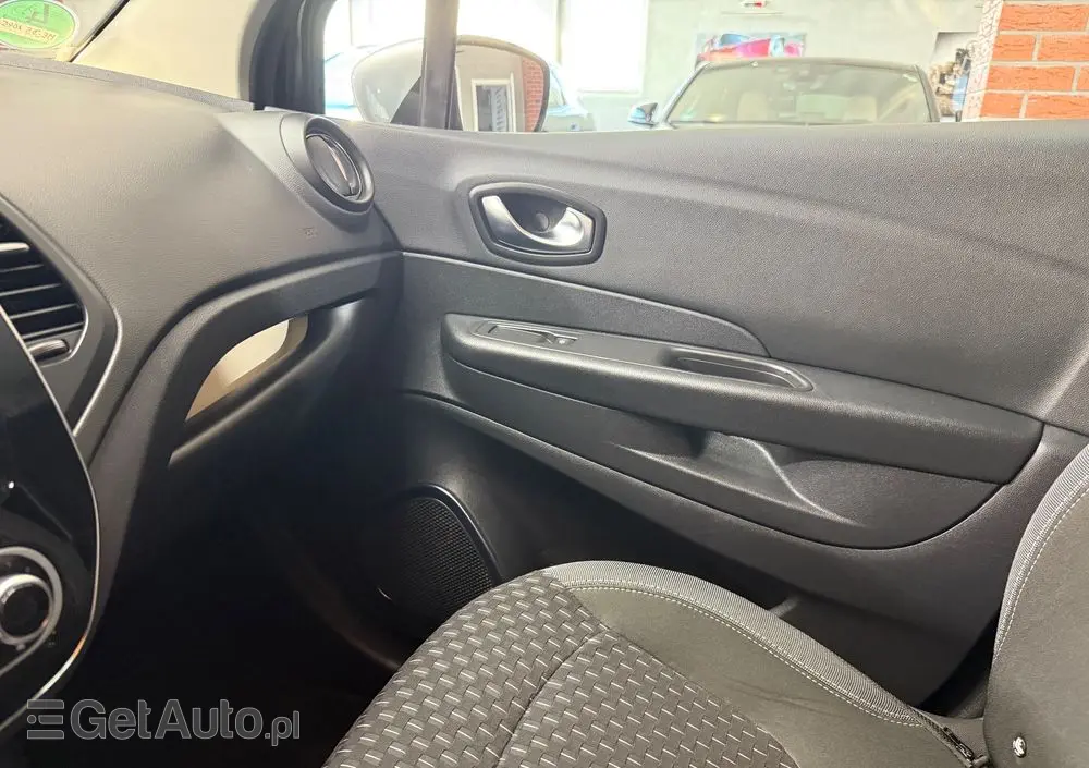 RENAULT Captur (ENERGY) TCe 90 INTENS