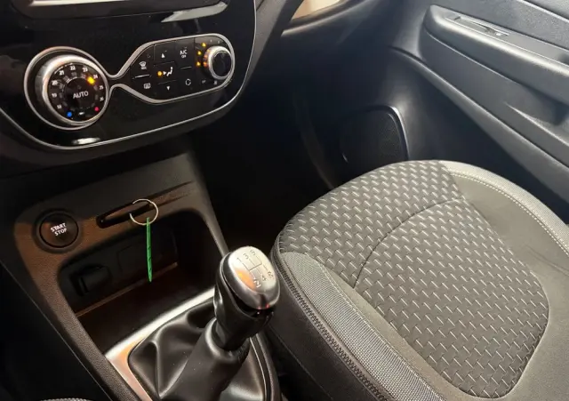 RENAULT Captur (ENERGY) TCe 90 INTENS