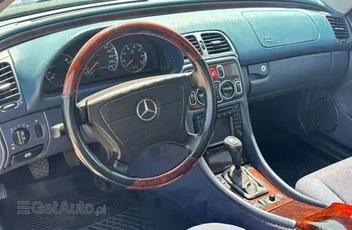 MERCEDES-BENZ CLK 
