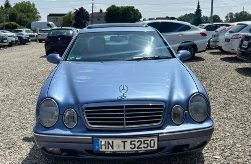MERCEDES-BENZ CLK 