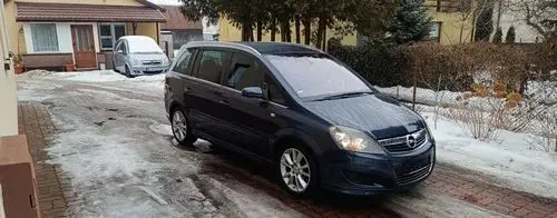 OPEL Zafira 