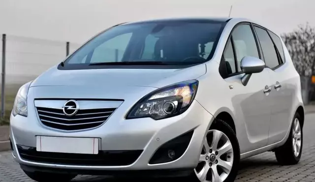 OPEL Meriva 