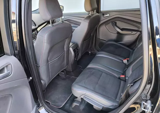 FORD Kuga 1.5 EcoBoost FWD ST-Line Black ASS GPF