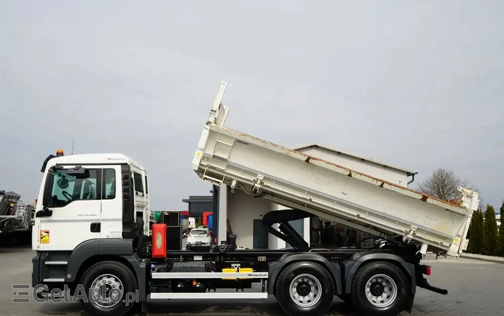MAN TGS 26.400 / 6X4 / 2 STRONNA WYWROTKA / HYDROBURTA / AUTOMAT / EURO 6 