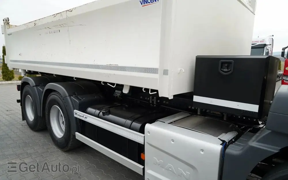 MAN TGS 26.400 / 6X4 / 2 STRONNA WYWROTKA / HYDROBURTA / AUTOMAT / EURO 6 