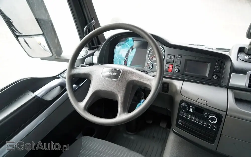 MAN TGS 26.400 / 6X4 / 2 STRONNA WYWROTKA / HYDROBURTA / AUTOMAT / EURO 6 