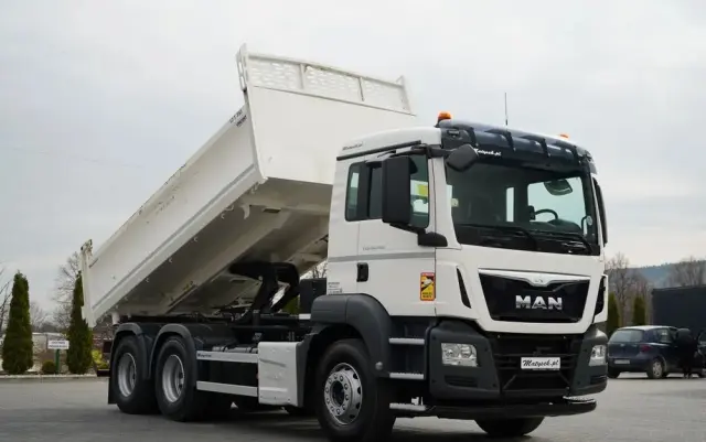 MAN TGS 26.400 / 6X4 / 2 STRONNA WYWROTKA / HYDROBURTA / AUTOMAT / EURO 6 