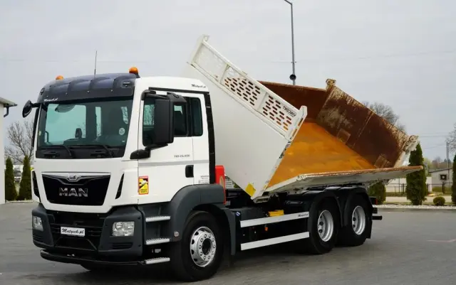 MAN TGS 26.400 / 6X4 / 2 STRONNA WYWROTKA / HYDROBURTA / AUTOMAT / EURO 6 