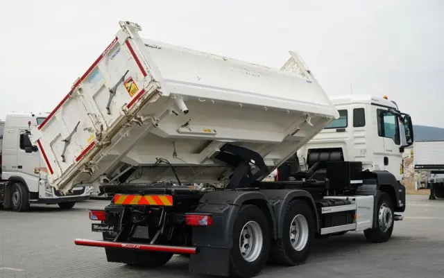 MAN TGS 26.400 / 6X4 / 2 STRONNA WYWROTKA / HYDROBURTA / AUTOMAT / EURO 6 