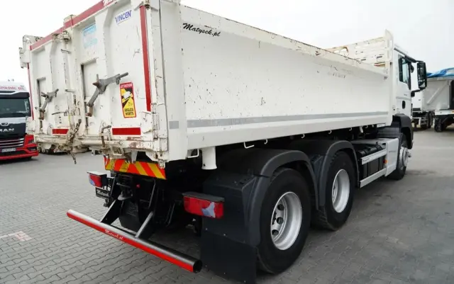 MAN TGS 26.400 / 6X4 / 2 STRONNA WYWROTKA / HYDROBURTA / AUTOMAT / EURO 6 