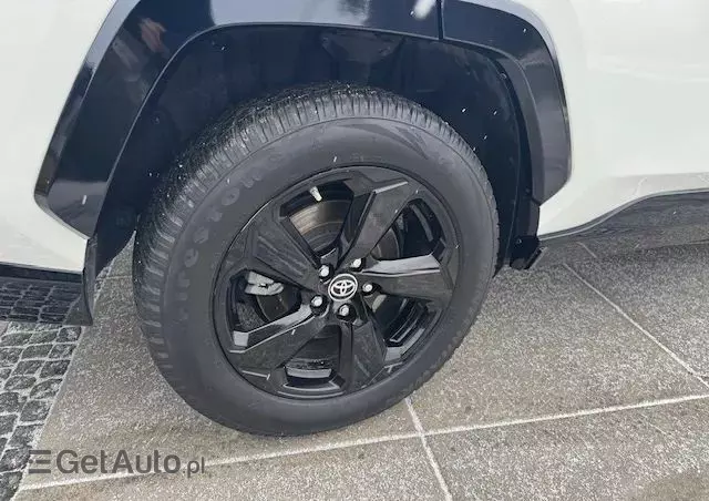 TOYOTA RAV4 2.5 4x4 Hybrid Club