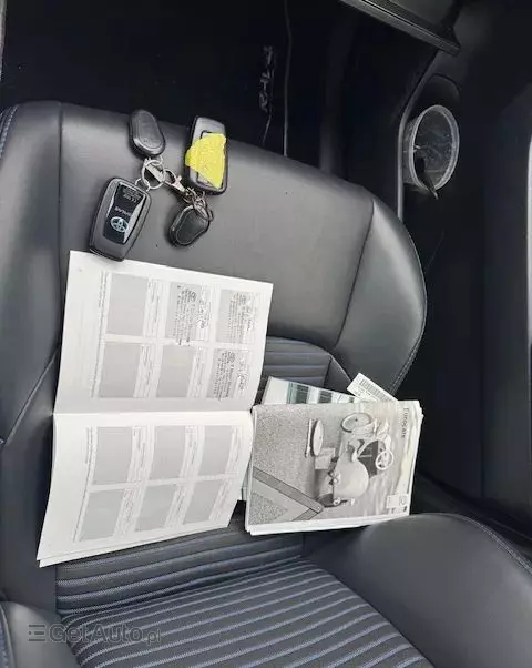 TOYOTA RAV4 2.5 4x4 Hybrid Club