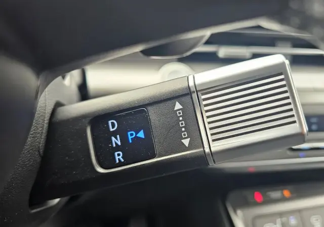 HYUNDAI Kona 1.6 GDI Hybrid Executive DCT
