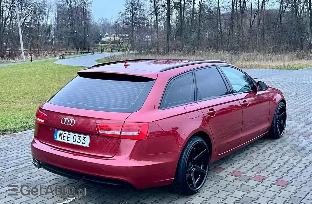 AUDI A6 