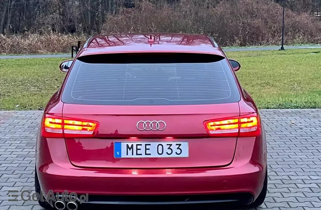 AUDI A6 