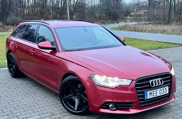 AUDI A6 