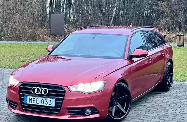 AUDI A6 