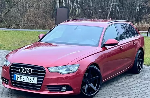 AUDI A6 