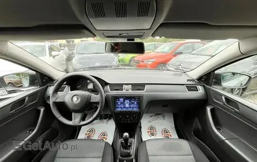 SKODA Rapid 