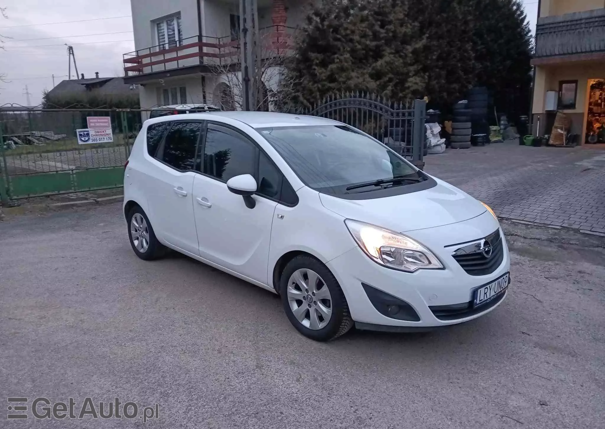 OPEL Meriva 1.4 Color Edition
