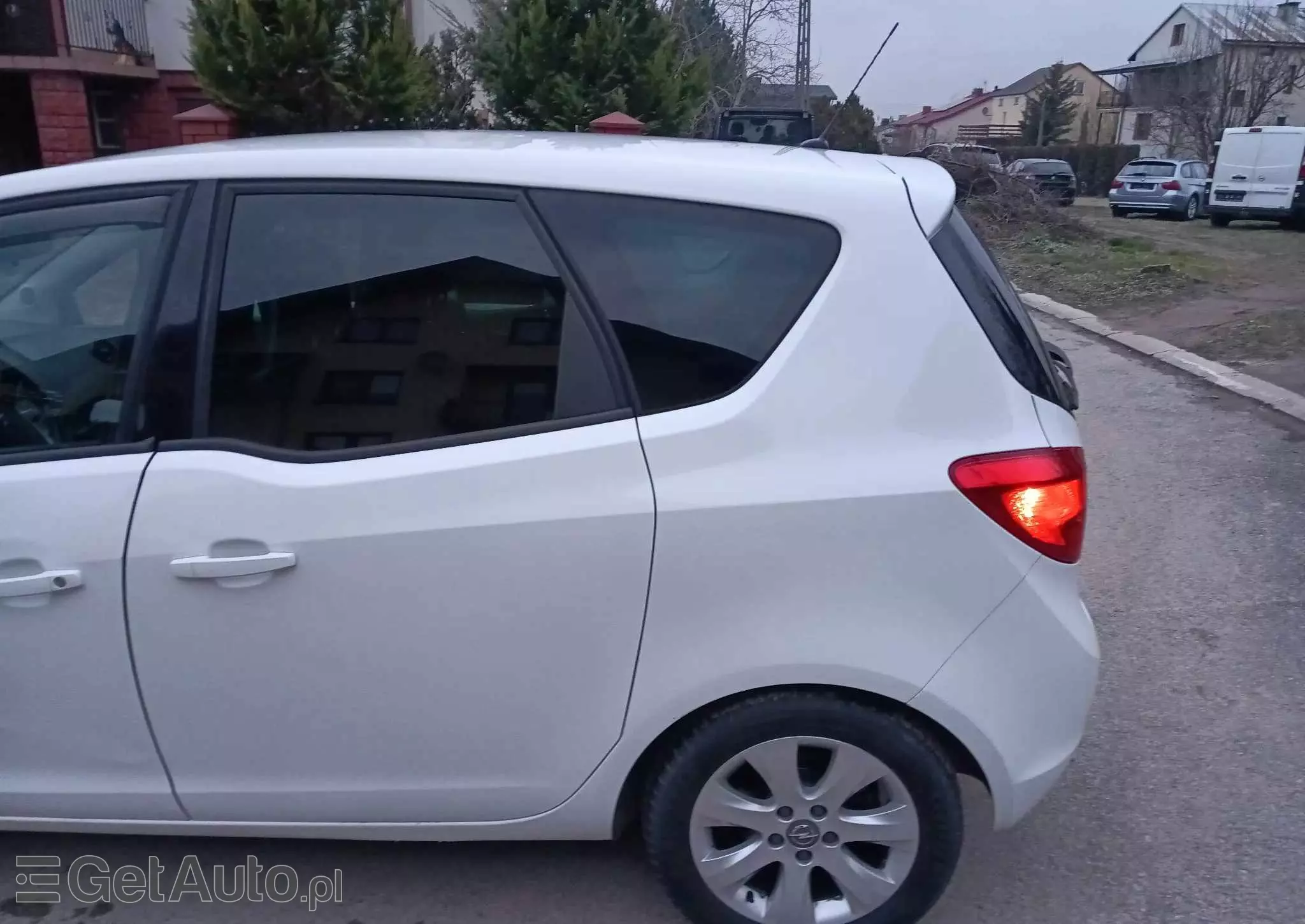OPEL Meriva 1.4 Color Edition